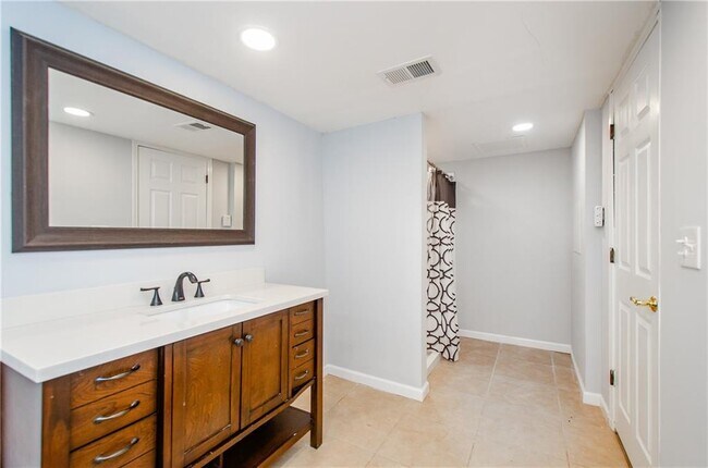 Building Photo - 3579 Midvale Forest Ct