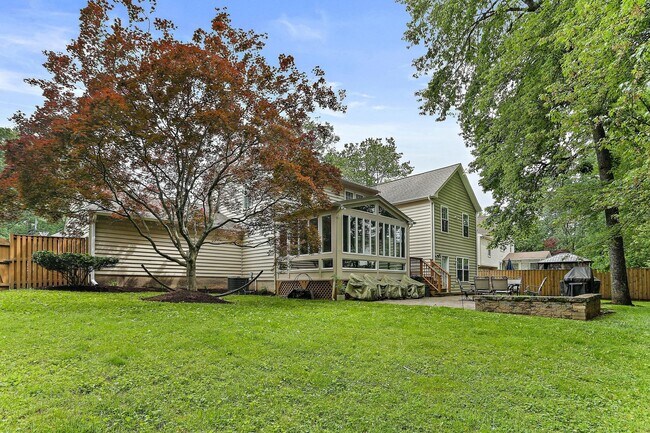Building Photo - Olney, MD