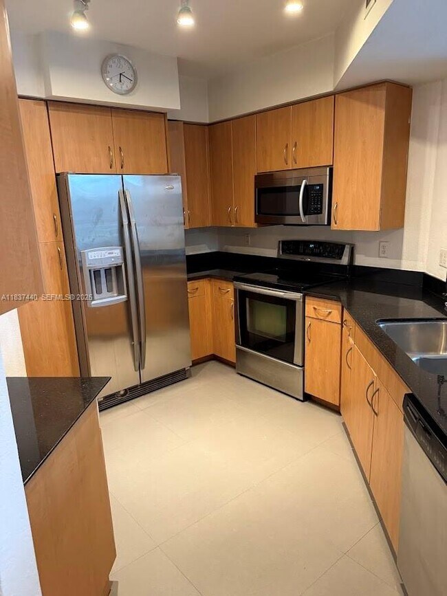 Building Photo - 1830 Radius Dr