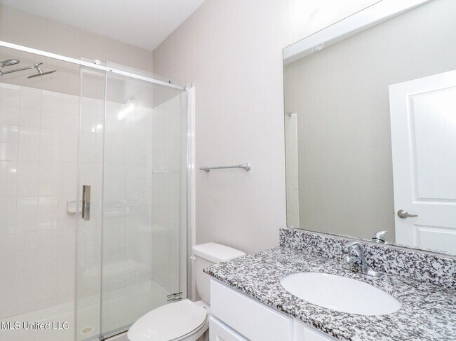 Building Photo - 473 Olive Branch Way