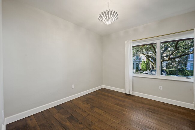 Building Photo - Beautiful, one-of-a-kind Park Avenue COndo