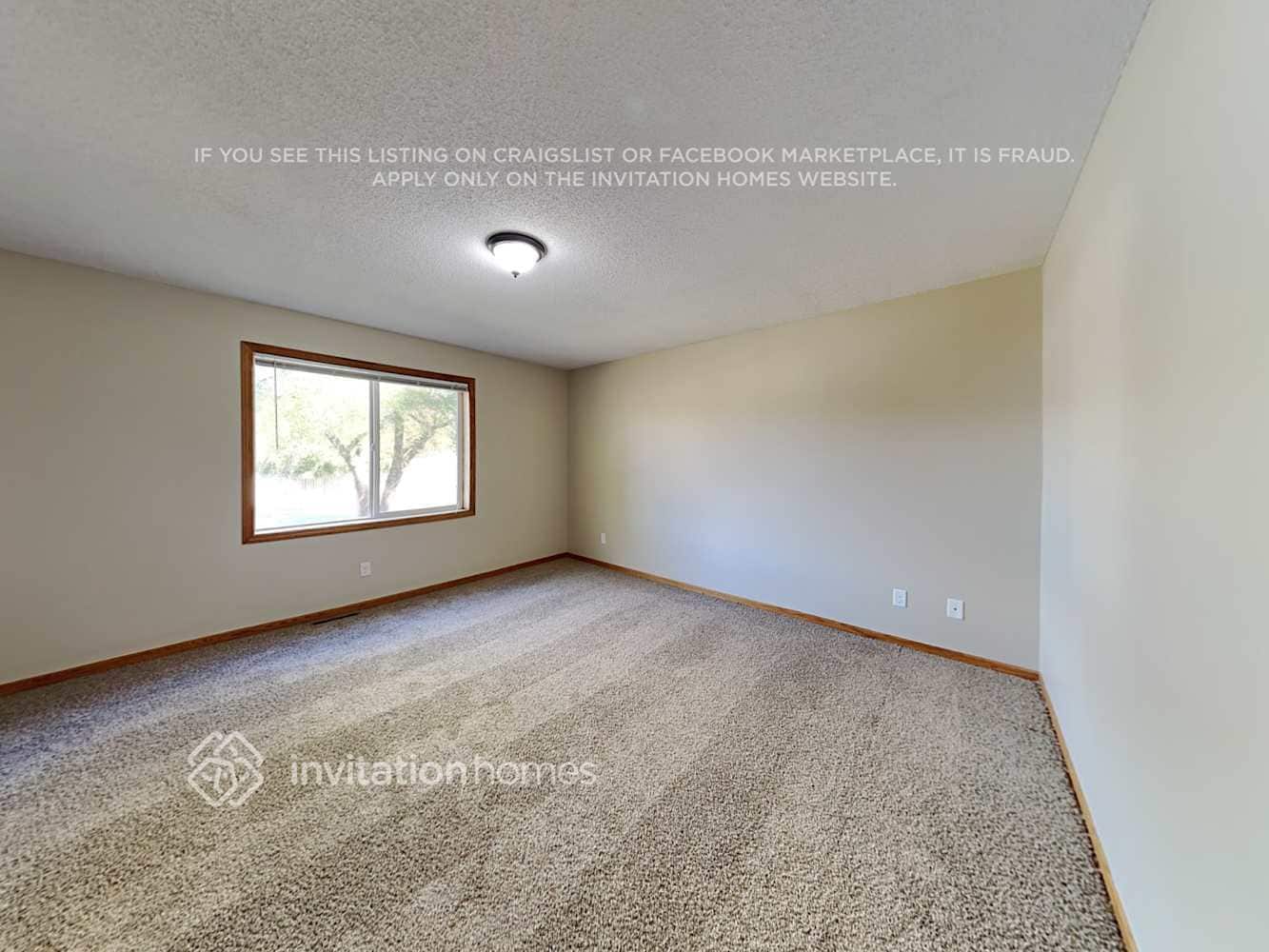 Building Photo - 3620 142nd Ave NW