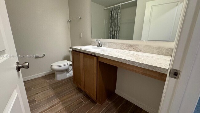 Building Photo - 111 Sunfish Dr