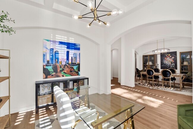 Building Photo - 3011 Manchester Cove