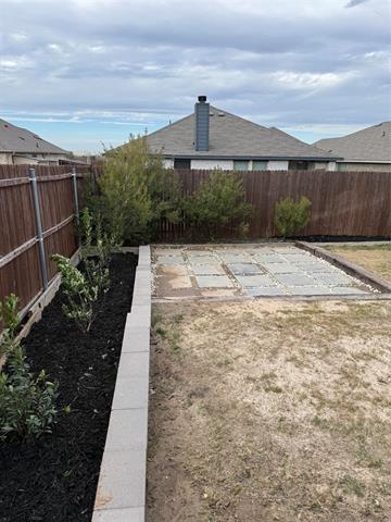 Building Photo - 349 Paloma St