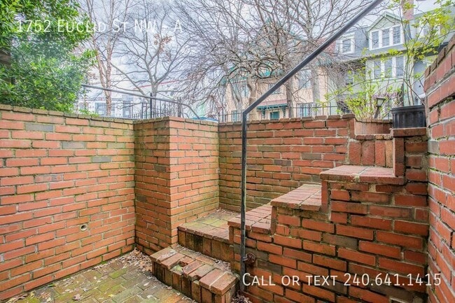 Building Photo - 1752 Euclid St NW