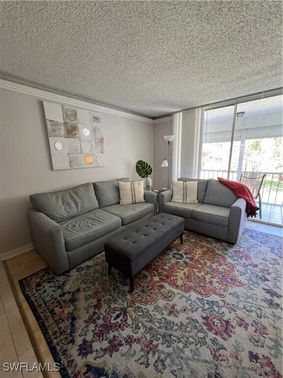 Primary Photo - 170 Turtle Lake Ct