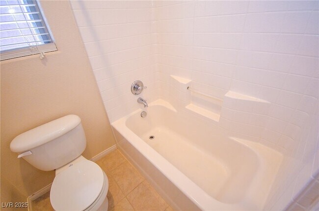 Building Photo - 7216 Campolina Ct
