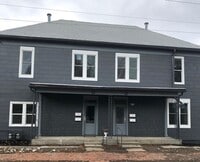 Building Photo - One Bedroom One Bath Apartment **Recently ...