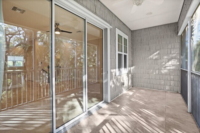 Building Photo - 5912 Anchorage Way S