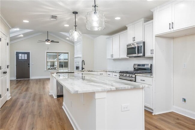 Building Photo - Tuscany Hills Rental