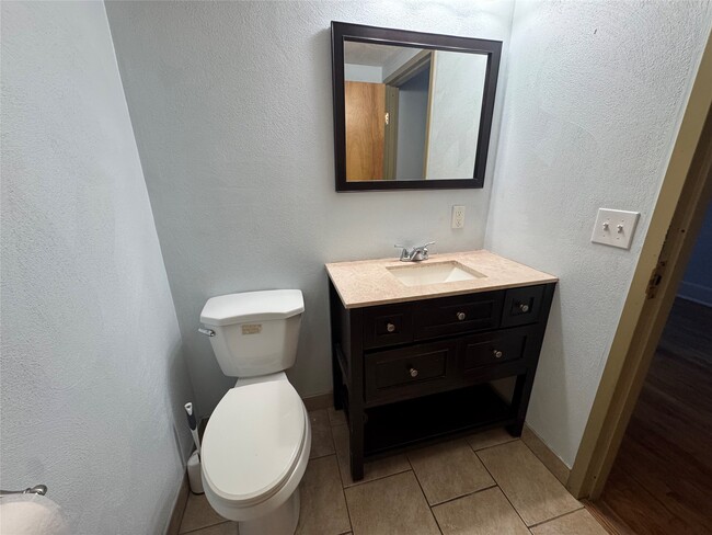 Building Photo - 135 Washington St