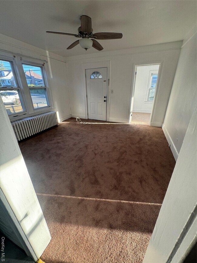 Building Photo - 21 2nd St