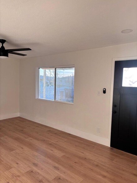 Building Photo - 8233 N 29th Ave