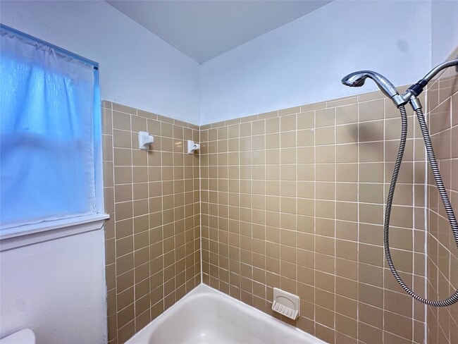 Building Photo - 1713 Mermaid Dr