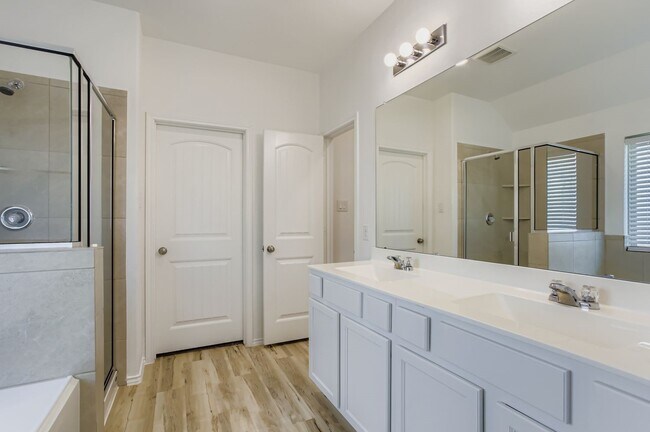 Building Photo - 3523 Britton Burrow Way