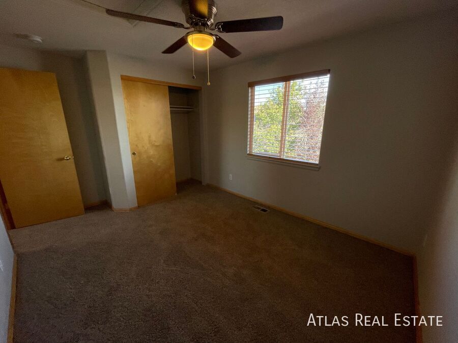 Building Photo - 6388 La Plata Peak Dr