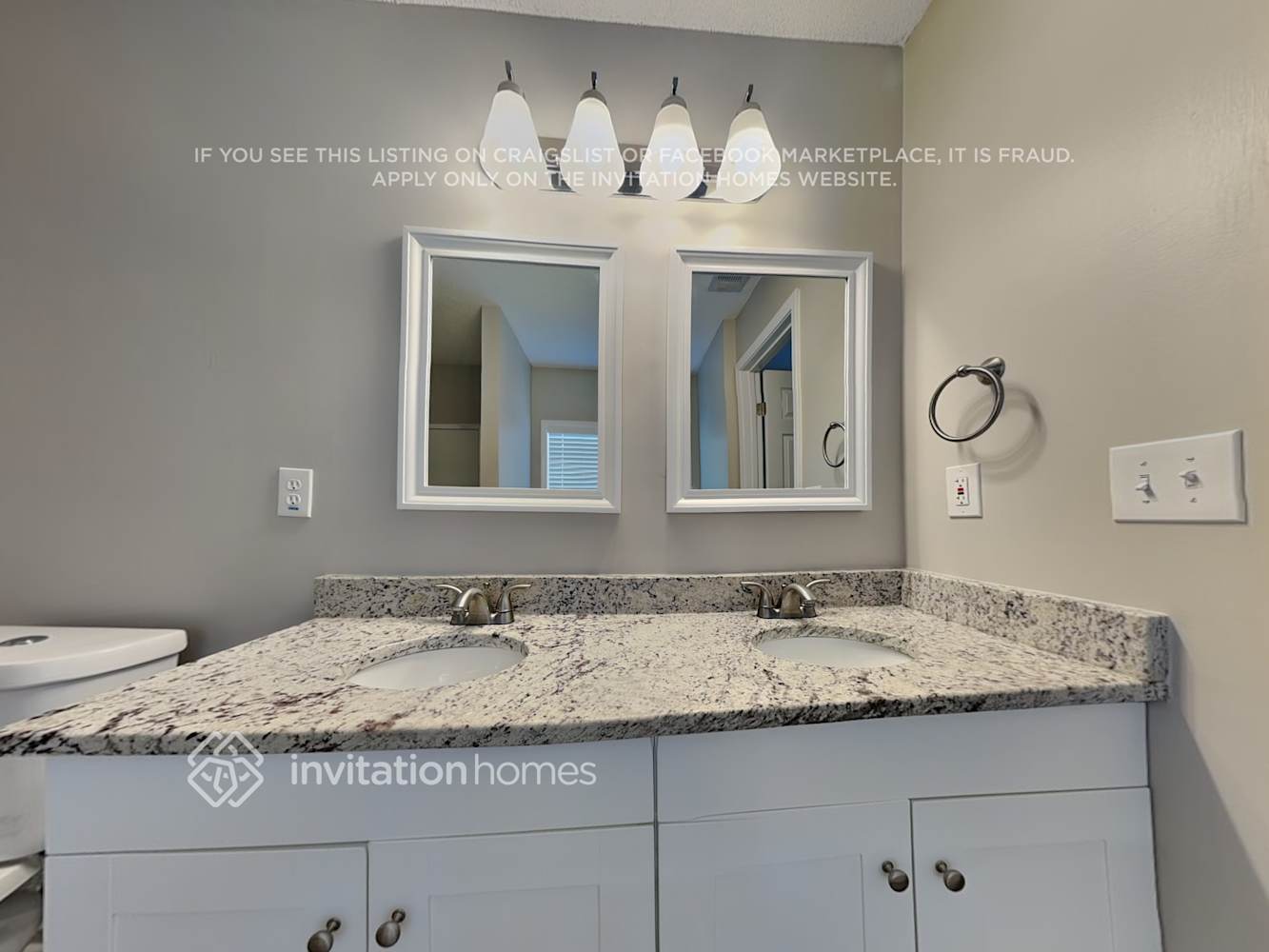 Building Photo - 390 Bass Way NW