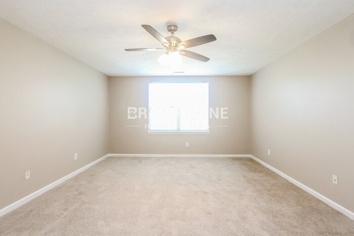 Building Photo - 2733 Dawnlake Dr