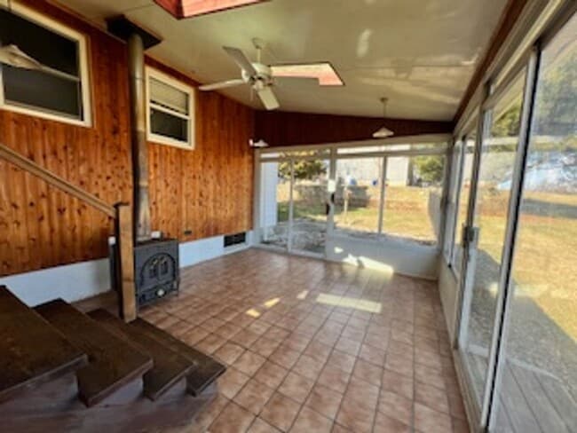 Building Photo - Spacious 3 Bedroom Rancher in Whitemarsh Township $2900/ month