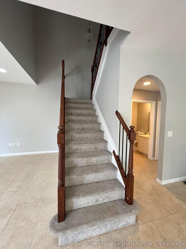 Building Photo - 9070 Dupont Pl