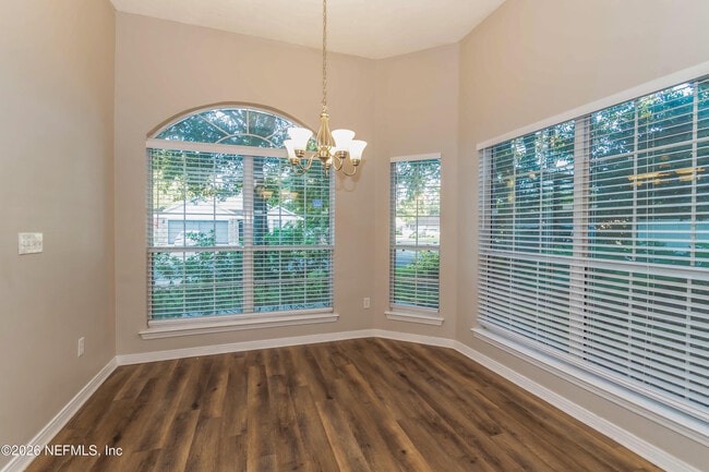 Building Photo - 6401 Sarahs View Ct