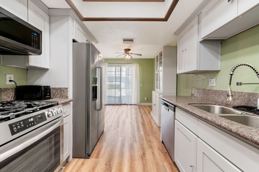 Building Photo - 9006 Stacie Ln