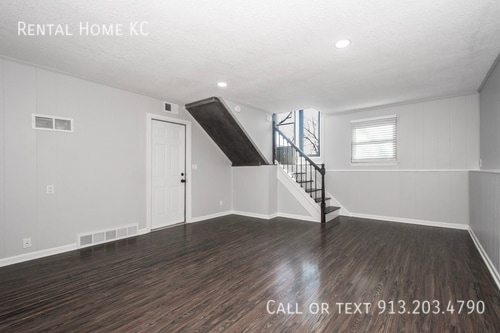 Building Photo - 10186 Haskins-