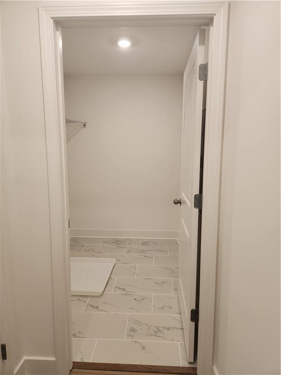 Building Photo - 301 Fraley Dr