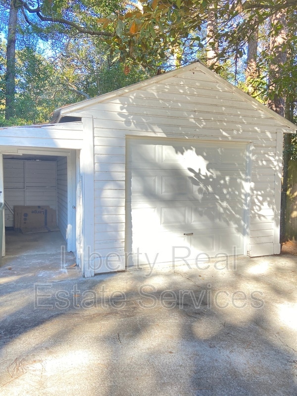 Building Photo - 414 Patton Rd