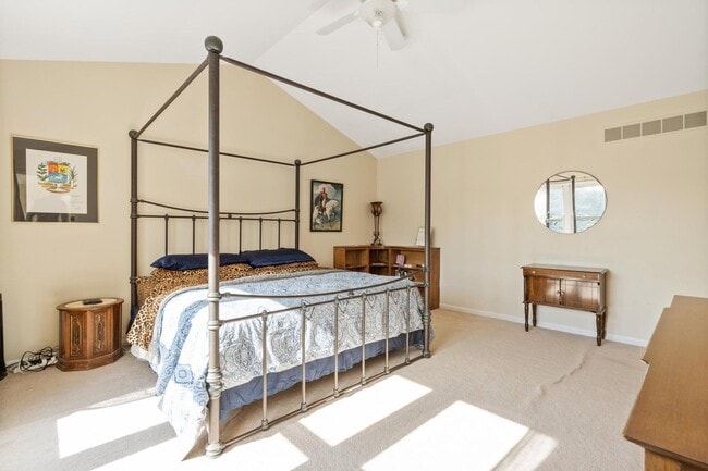 Building Photo - 17733 Rolling Woods Cir