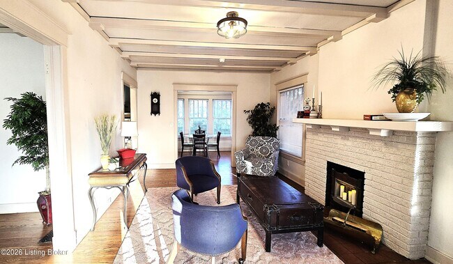 Building Photo - 1375 S 1st St