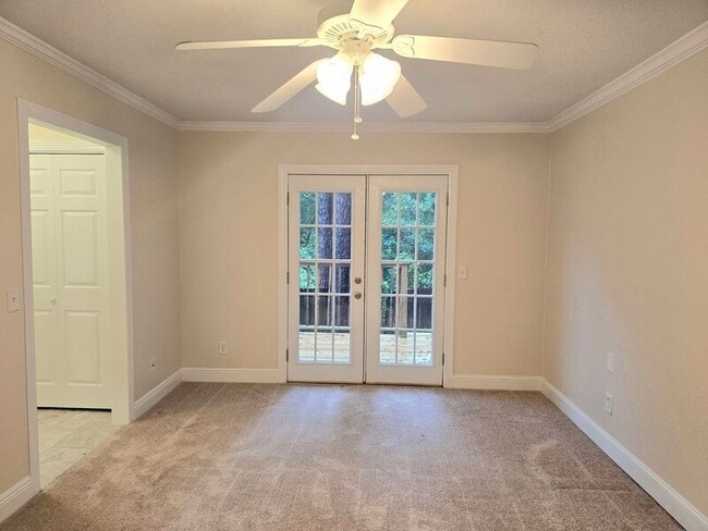 Building Photo - 10017 Foxrun Rd