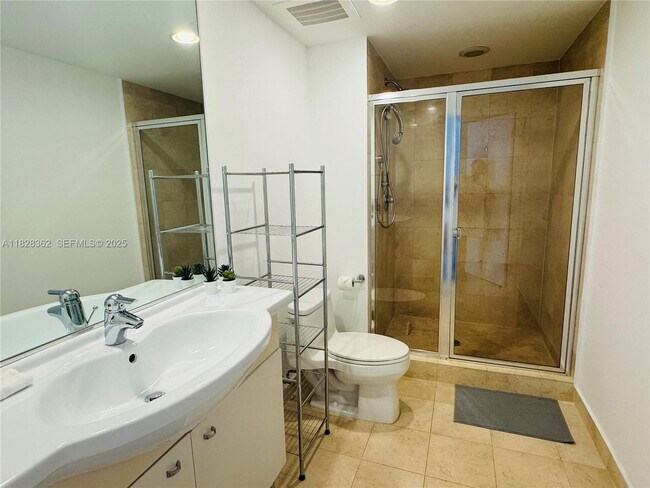 Building Photo - 1830 S Ocean Dr