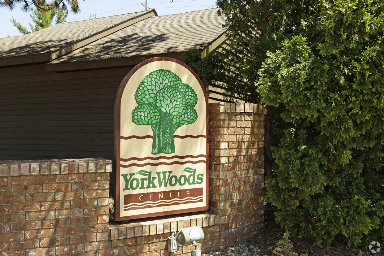 York Woods Center York Woods Center