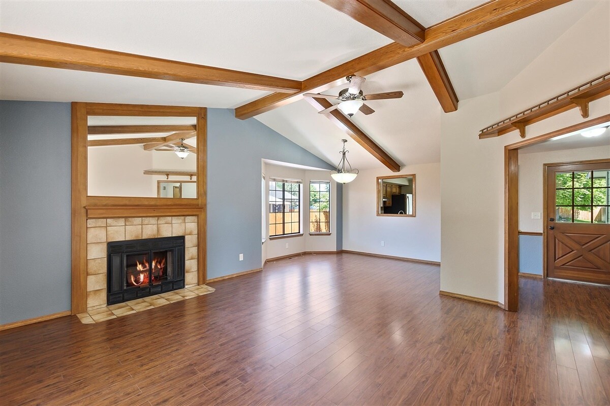 Building Photo - 3883 N Tumbleweed Pl