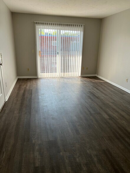Primary Photo - 4440 N 61st St