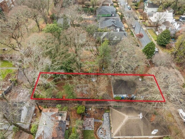 Building Photo - 1007 Blue Ridge Ave NE