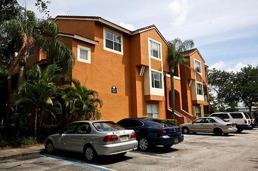 Building Photo - 1740 Palm Cove Blvd