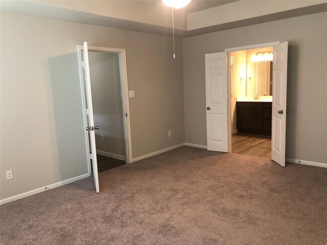Building Photo - 13344 Diamond Reef Ln