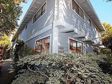 Building Photo - 1432 San Antonio Ave