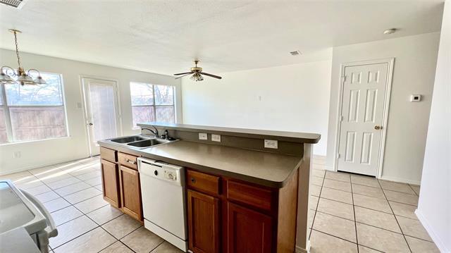 Building Photo - 4503 Fortuna St