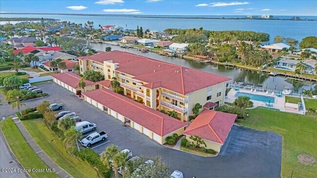 Building Photo - 300 S Banana River Blvd