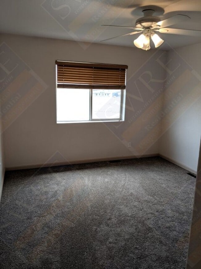 Building Photo - 855 Blue Sage Way