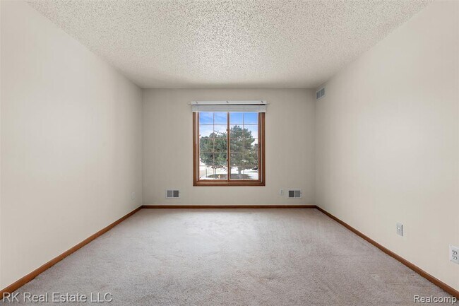 Building Photo - 15510 Ashley Ct