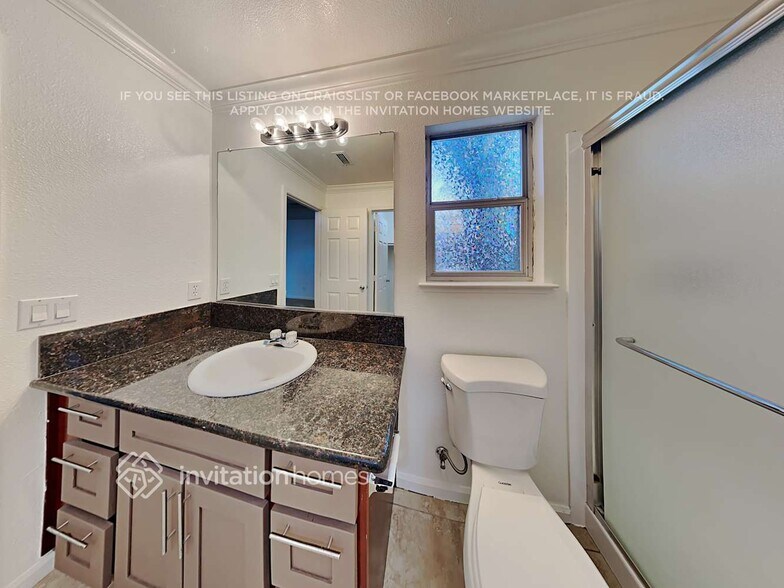 Building Photo - 3042 Pepperridge Dr