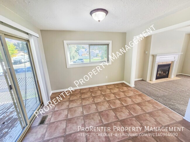 Building Photo - 929 Wasatch Dr