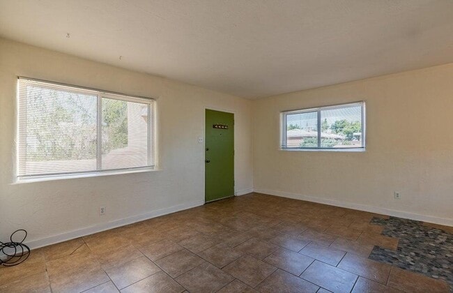 Building Photo - 3434 Smith Ave SE