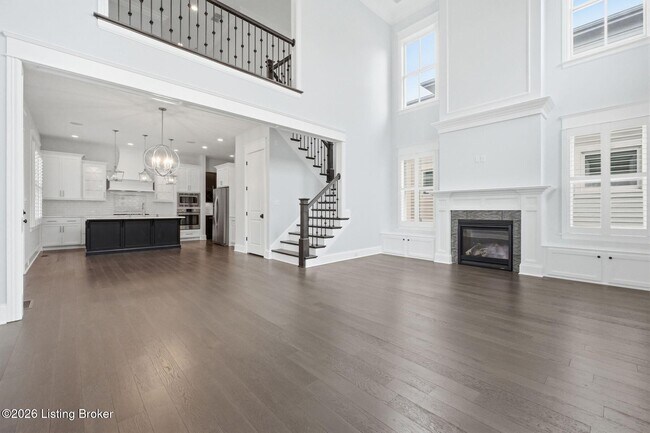 Building Photo - 6300 Mistflower Cir