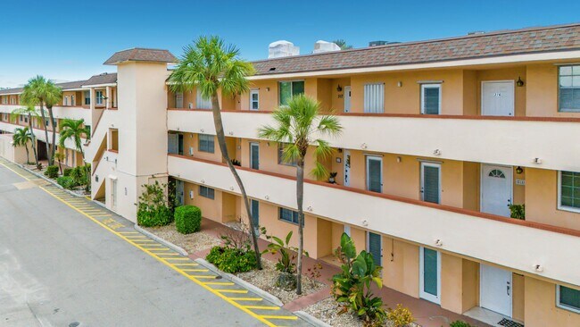 Building Photo - 4500 N Federal Hwy